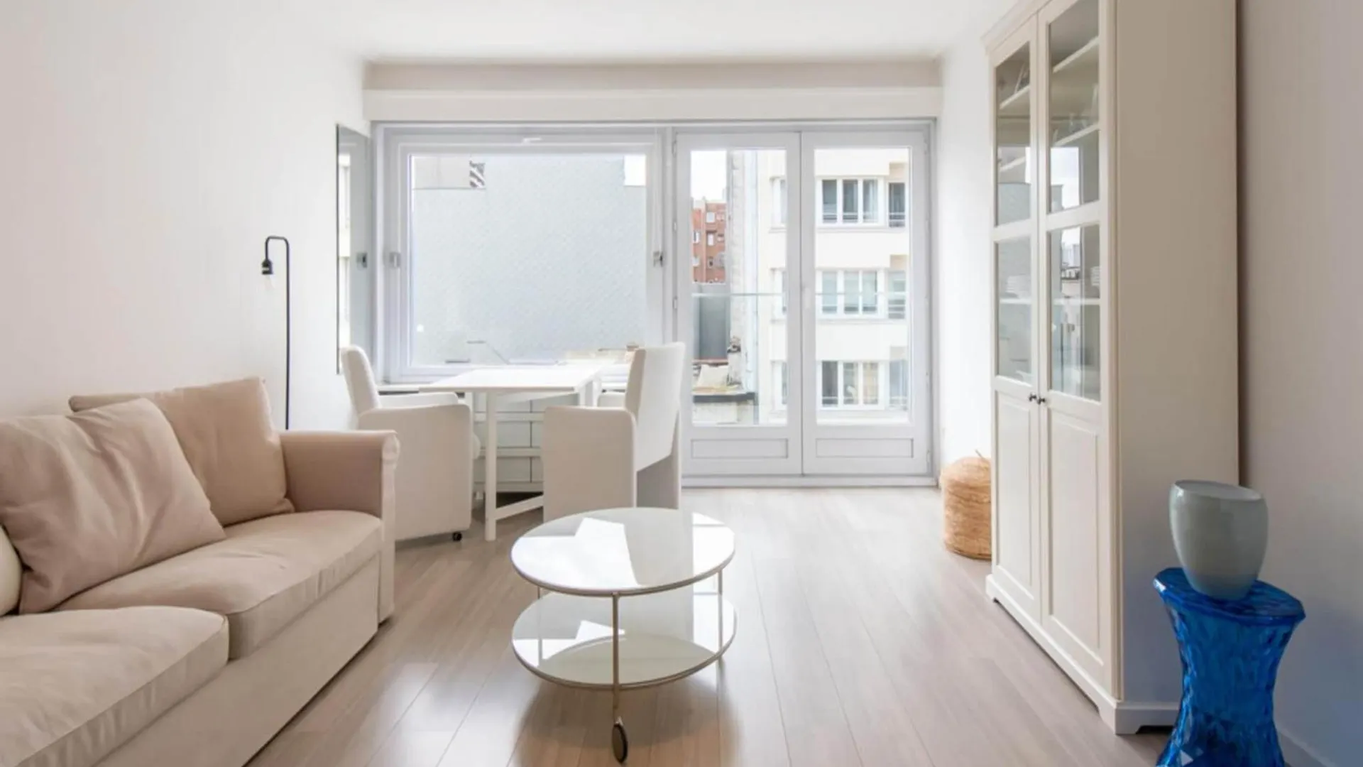 Apartment In Mountain Gateway Ostend Belgium