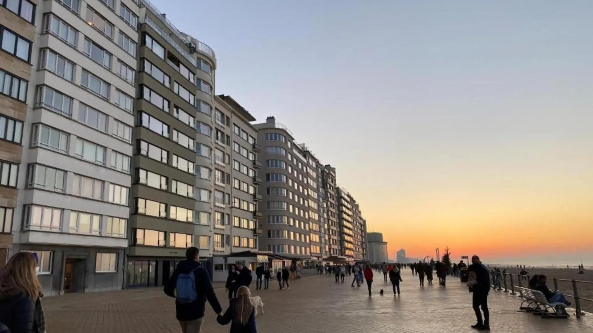 Apartment In Mountain Gateway Oostende Belgien